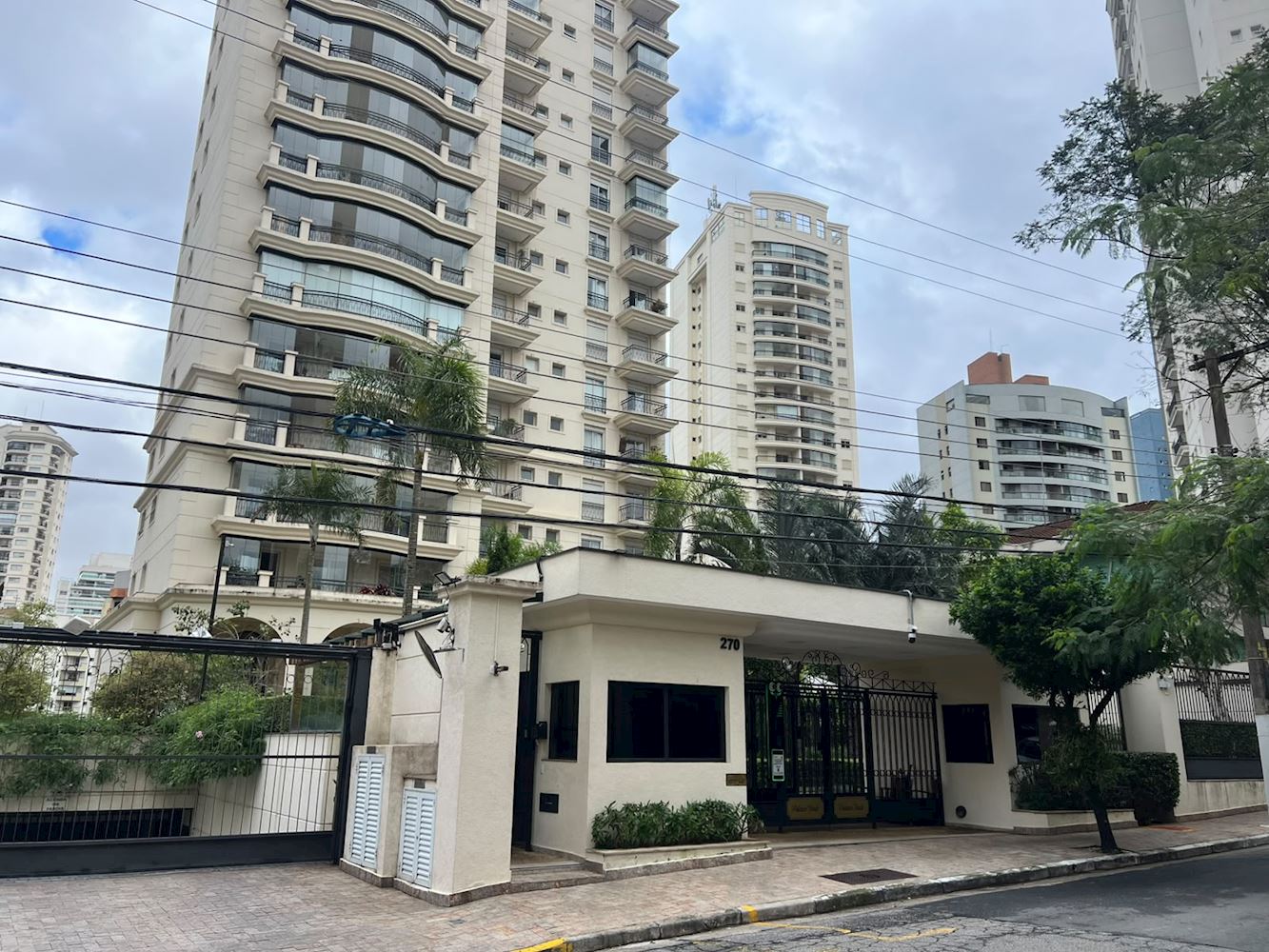 Apartamento no "Ed. Palazzo Reale" - Vila Mariana - São Paulo/SP — foto 3