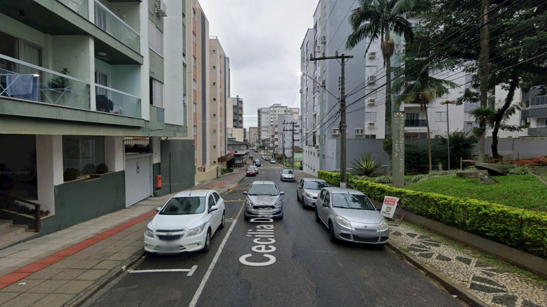 Apartamento no "Edifício Monike" - Comerciário - Criciúma/SC — foto 3