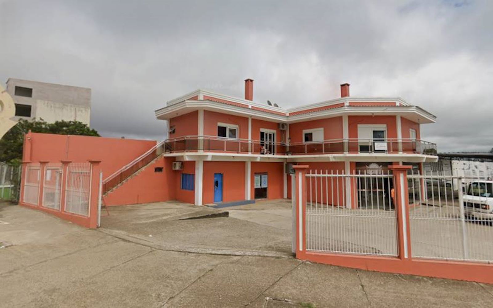 Loja Comercial no "Cond. Água Azul" - Gaspar Dutra - Santiago/RS