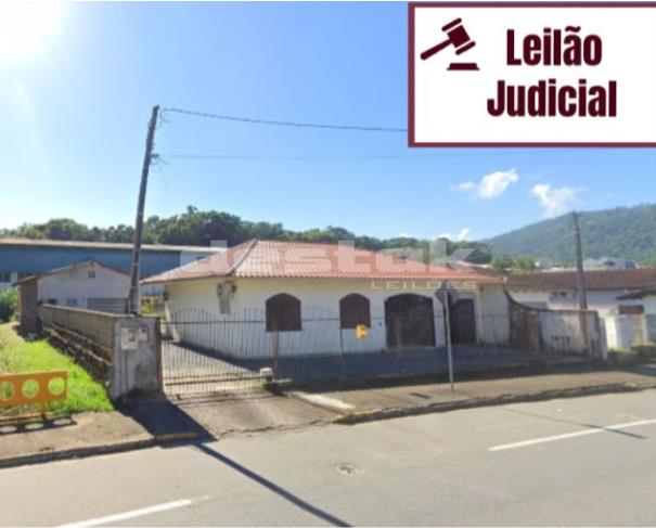 Imóvel com Casa e Galpão em Jaraguá do Sul/SC