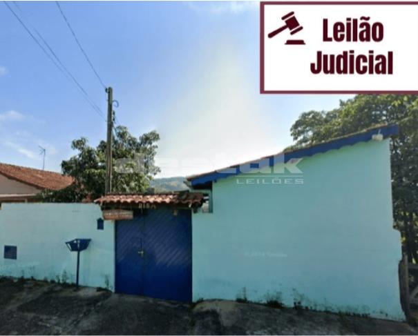 Terreno com Casa em Piracaia/SP