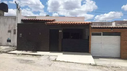 Casa em Cruzeiro, Serrinha, BA