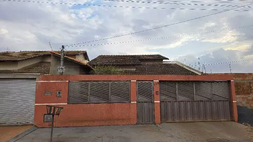 Casa no Parque Residencial Isaura, Santa Helena De Goiás, GO