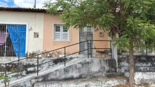 Casa no Planalto Piracicaba, Santa Quitéria, CE