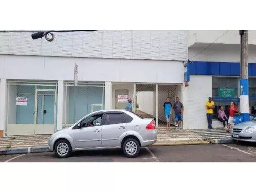 Prédio comercial DESOCUPADO no Centro, Osvaldo Cruz/SP — foto 2