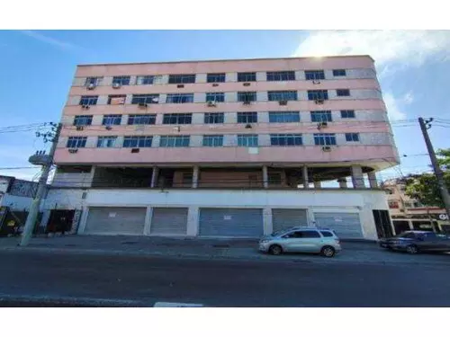 Prédio comercial DESOCUPADO na Penha, Rio de Janeiro RJ