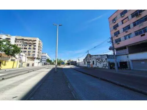 Prédio comercial DESOCUPADO na Penha, Rio de Janeiro RJ — foto 4