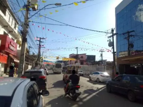 Prédio comercial no Centro, Simões Filho BA — foto 3