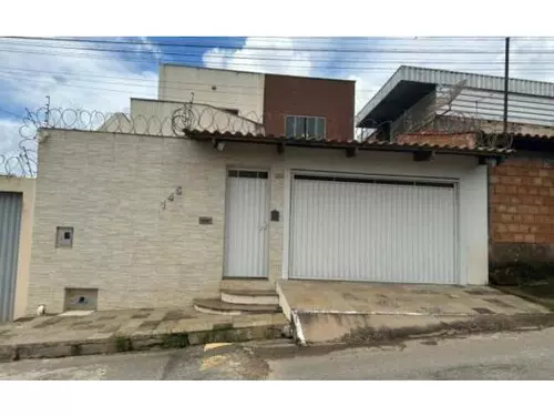 Casa em São Geraldo Boa Vista, Nova Serrana MG — foto 2
