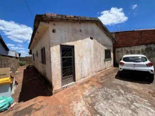 Casa em Maria Rezende, Uberlândia, MG — foto 3