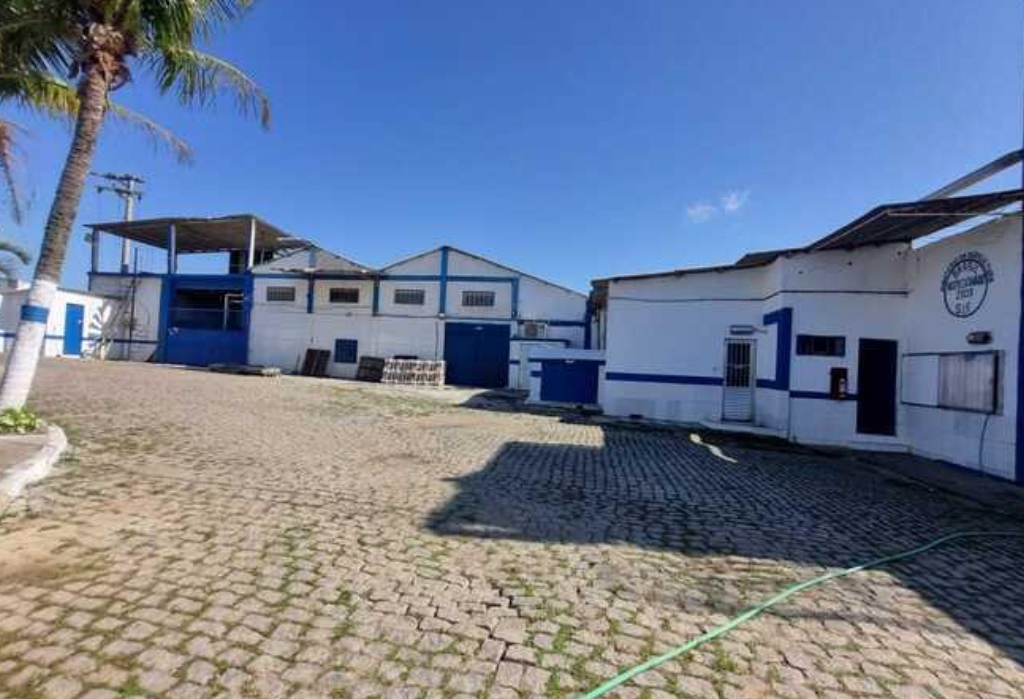 Imóvel Comercial, A.T.: 2.000m², A.C.: 754m², Barra do Furado, Quissamã/RJ