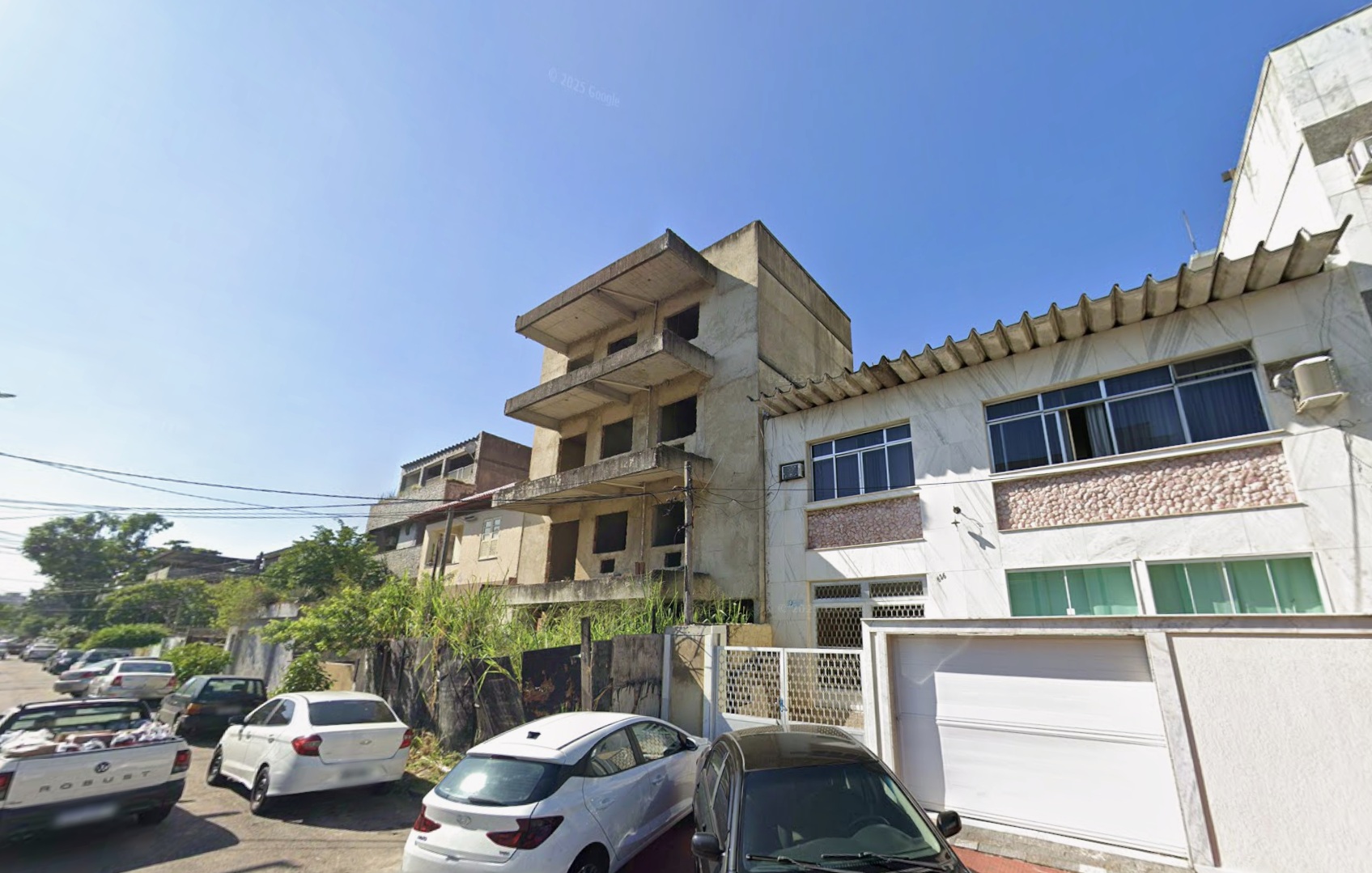 Prédio inacabado, A.T.: 350m², Vila da Penha, Rio de Janeiro/RJ