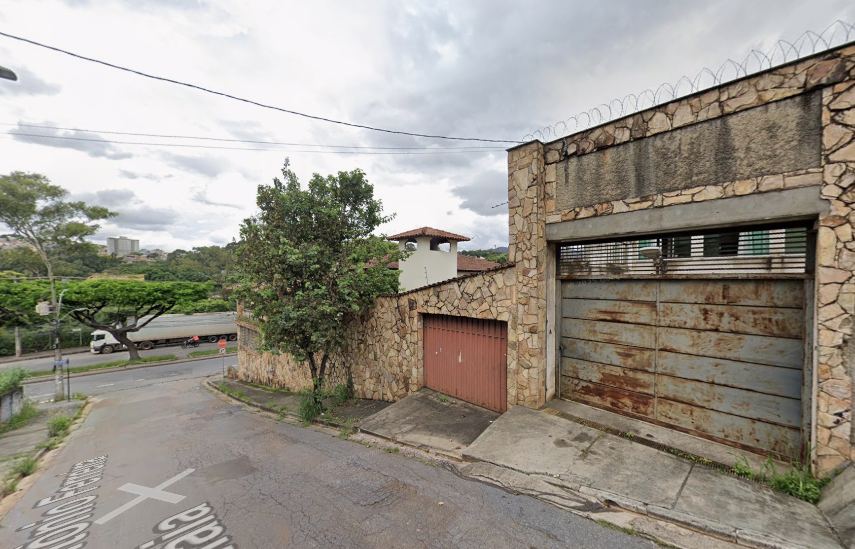 Casa, A.T.: 536m², 4 quartos, Barreiro, Belo Horizonte/MG — foto 2