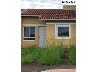 Casa 411-B - 43,48m² - Terreno - 341,00m² - Vila Três Marias