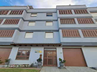 Box nº 03 - 13,00m² - Ed. Farol - Zona Nova — foto 2