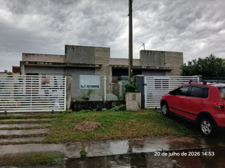 2 Casas - Terreno c/ 201m² - Praia de Imbé — foto 4