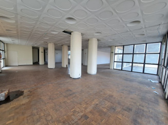 Restaurante - 405,709m² - Edifício Galeria Golden Center — foto 5