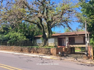 Casa e Terreno - 5.456m² a.t. - Av. Rubem Berta — foto 2