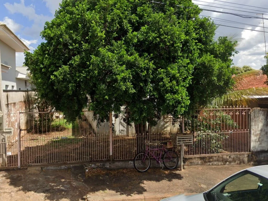 Casa em Terreno de 330 m² - Vila América - Votuporanga - SP — foto 2