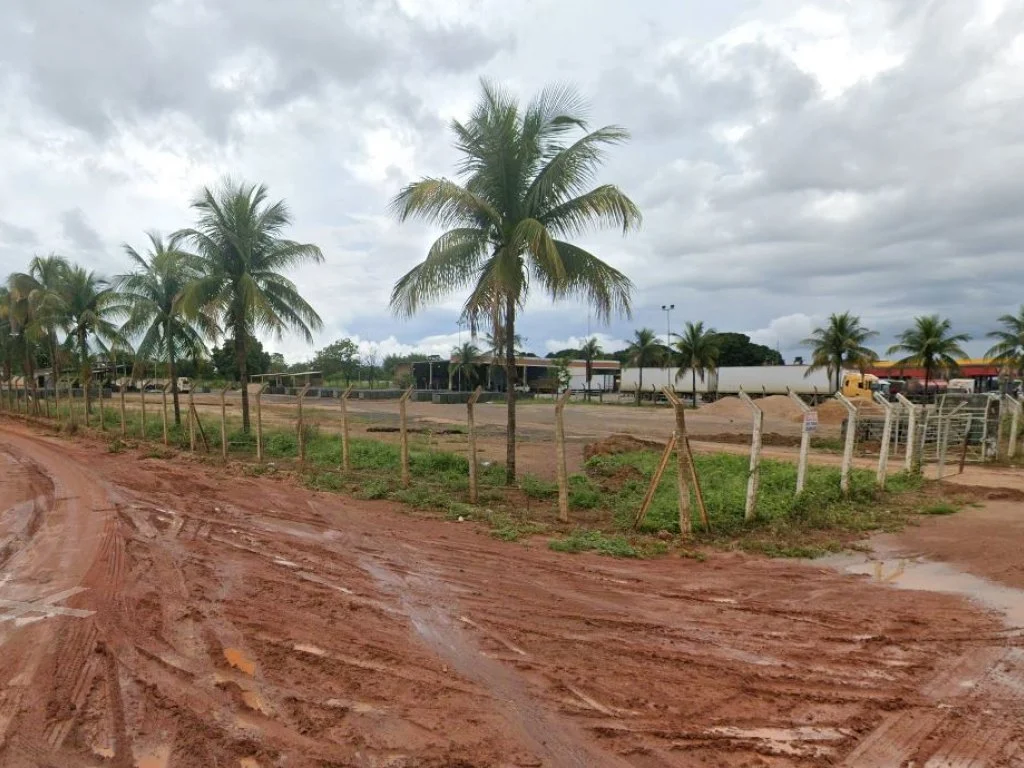 Área de 11.280 m² (com construção) - Manoel da Frota - Corinto - MG — foto 3