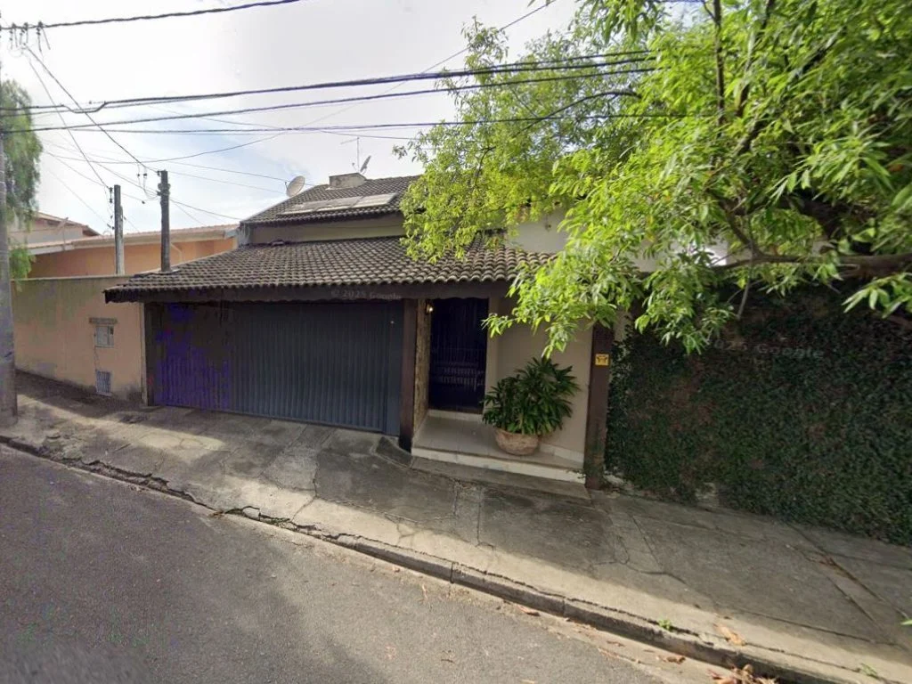 Casa em Terreno de 378 m² - Jardim Santiago - Indaiatuba - SP