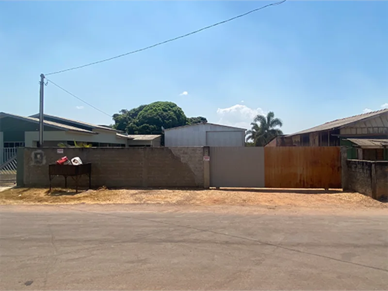 Prédio - Nova Guarita - MT