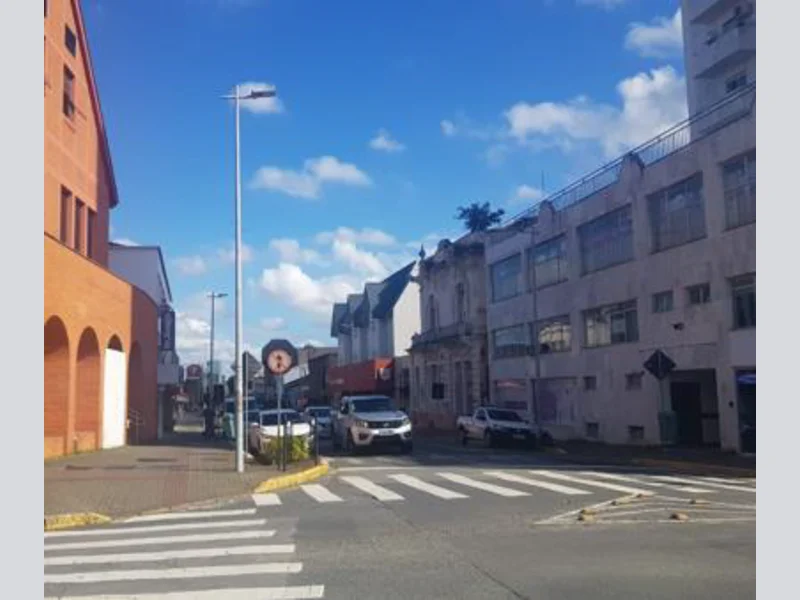 Prédio - Joinville - SC — foto 4