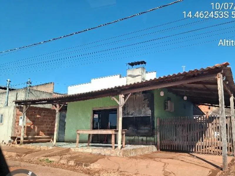 Prédio Comercial - Arenápolis - MT