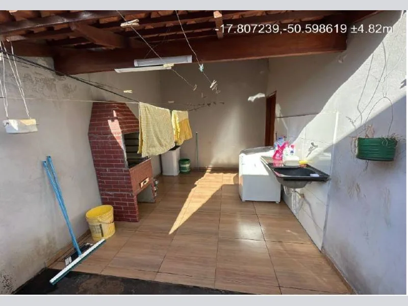 Casa - Santa Helena de Goiás - GO — foto 3