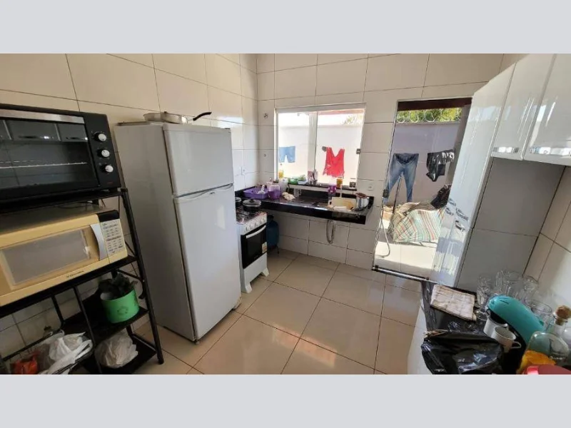 Casa - Goiânia - GO — foto 2