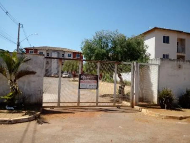 Apartamento - Luziânia - GO — foto 4