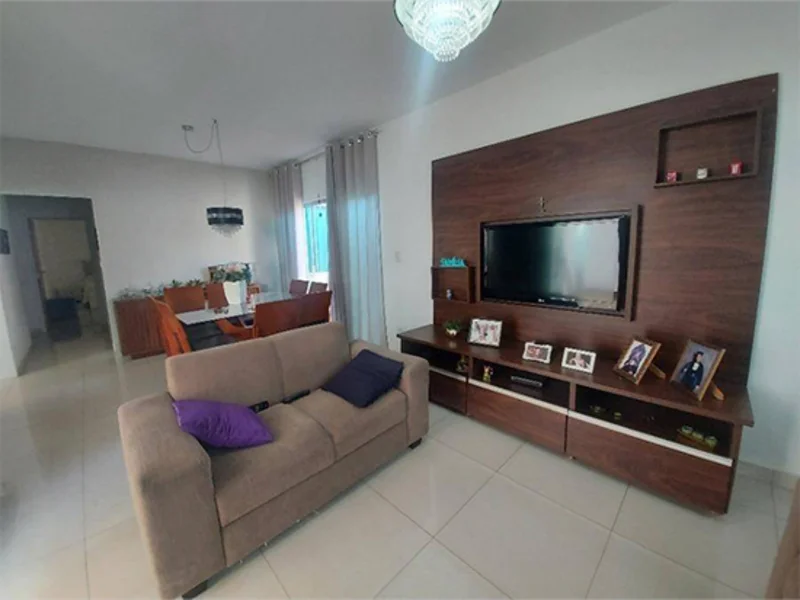 Casa - Uberlândia - MG — foto 4
