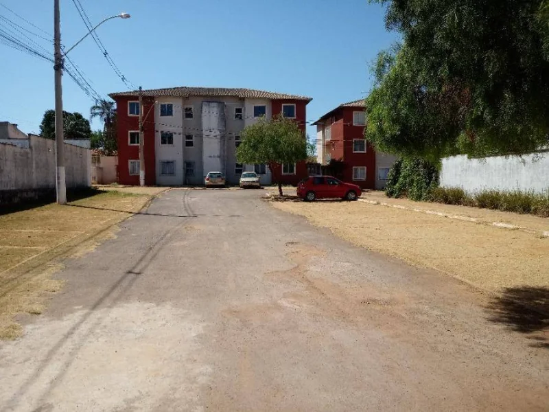 Apartamento - Luziânia - GO — foto 2