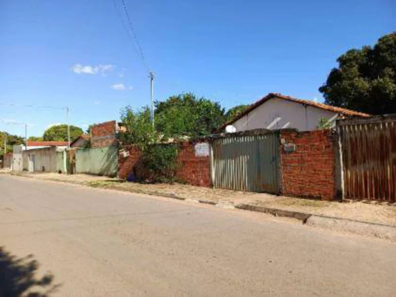 Casa - Urucuia - MG — foto 3
