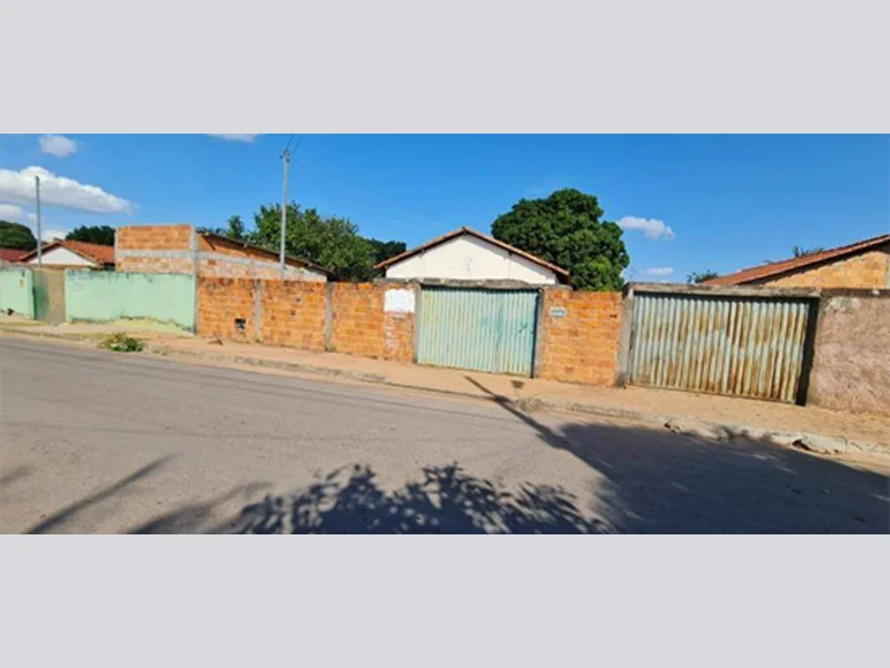 Casa - Urucuia - MG — foto 5