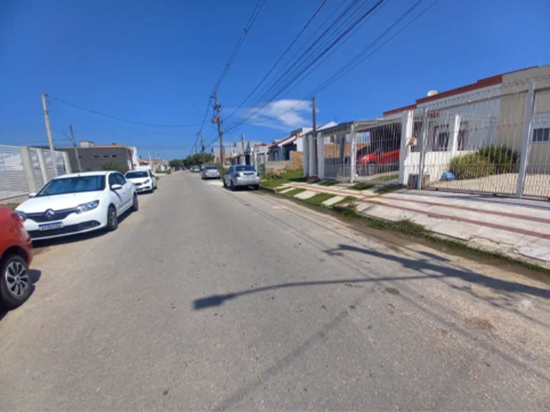 Casa - Pelotas - RS — foto 2