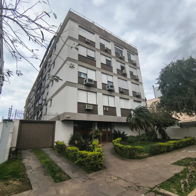 (porto Alegre/RS) O Box De Estacionamento N.º 20, C/ 12,00m², No Edifício Da Rua Dom Diogo De Souza, 530, Bairro Cristo Redentor