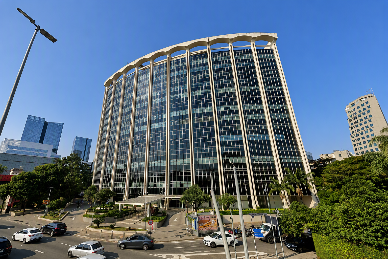 LOTE 17: Loja com 386,14 m² - Brooklin Paulista SÃO PAULO SP