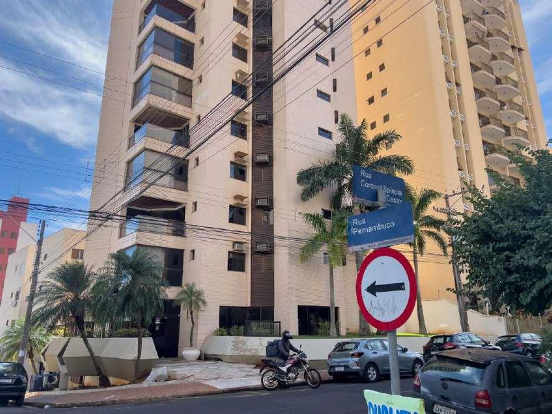Apartamento nº 41 do Edifício Athenas com área privativa de 215,34m² e área total de 332,50m² com duas vagas de garagem nº 04 e 05. Localizado na Rua Coronel Espíndola de Castro,4300, Vila Imperial, São José do Rio Preto/SP. — foto 3