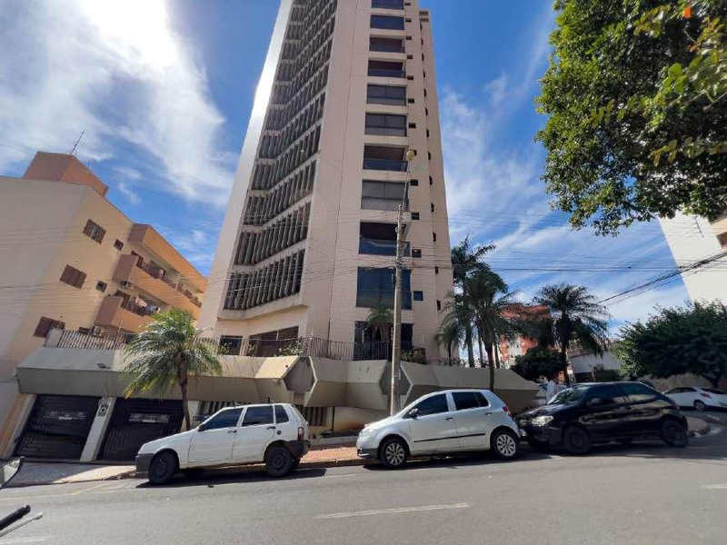 Apartamento nº 41 do Edifício Athenas com área privativa de 215,34m² e área total de 332,50m² com duas vagas de garagem nº 04 e 05. Localizado na Rua Coronel Espíndola de Castro,4300, Vila Imperial, São José do Rio Preto/SP. — foto 5