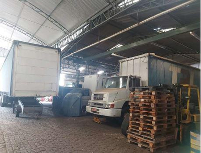 Prédio Comercial na Av. Washington Luiz em Espírito Santo do Pinhal/SP