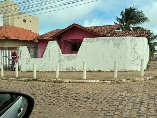 01 (um) Imóvel Matrícula 24.573, Situado Na Cidade Balneário Novo Mundo, Lote De Terreno Nº 26a (vinte E Seis A), Quadra D-04, Praia De Jacumã, No Distrito De Jacumã, No Município De Conde/PB.