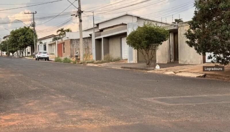 Imóveis Urbanos — Lote Nº 680 — foto 2