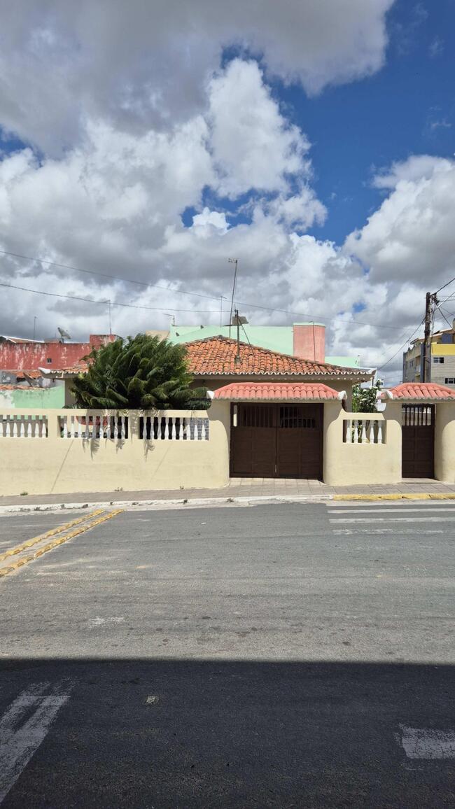 01(um) Imóvel Situado Na Rua Floriano Peixoto(lote De Terreno Nº1, Da Quadra C), Nº447, Bairro Centro, Cidade De Esperança/PB — foto 3