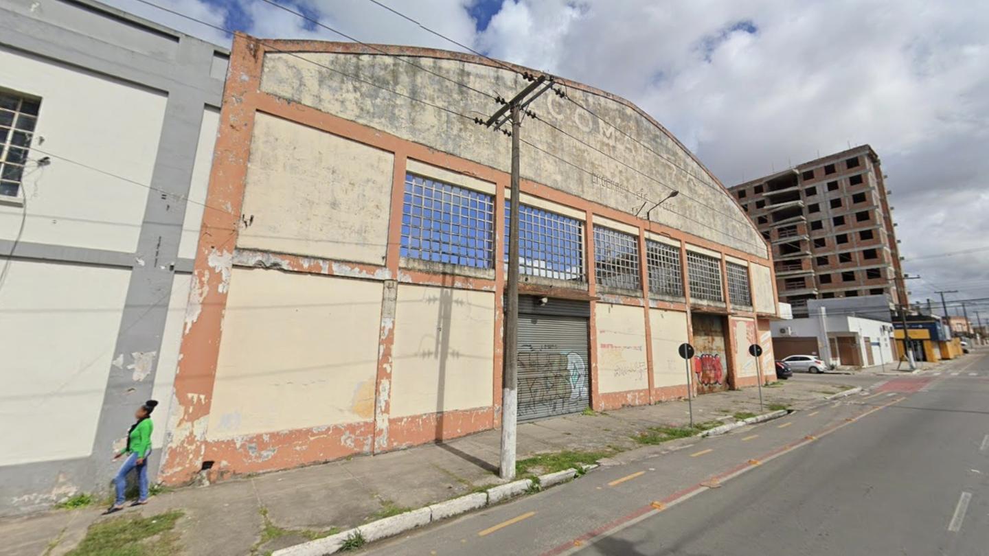 Galpão, A.T.: 2.679m², Centro, Pelotas/RS