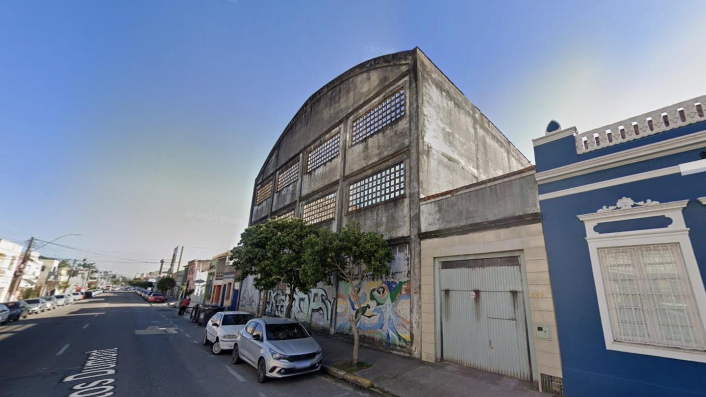 Galpão, A.T.: 1.007m², Centro, Pelotas/RS