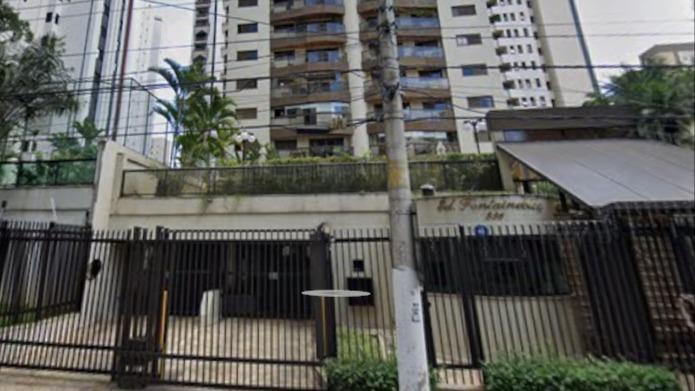 Vaga de Garagem no Edifício Fontainebleu, situado na Avenida Divino Salvador 398