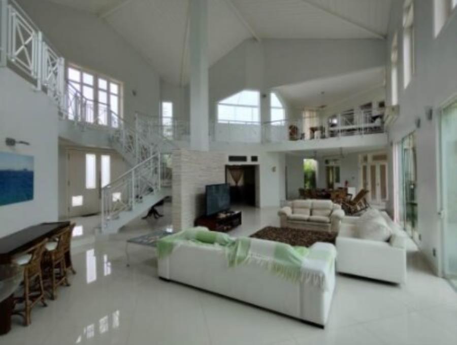 JUDICIAL Leilão Direitos do Executado sobre Casa no Jardim Acapulco — foto 5