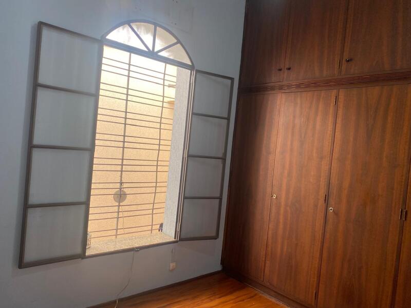 Lote 001 Excelente Casa no Centro de Jundiaí Podendo Ser Usa para Fins Comercial — foto 4