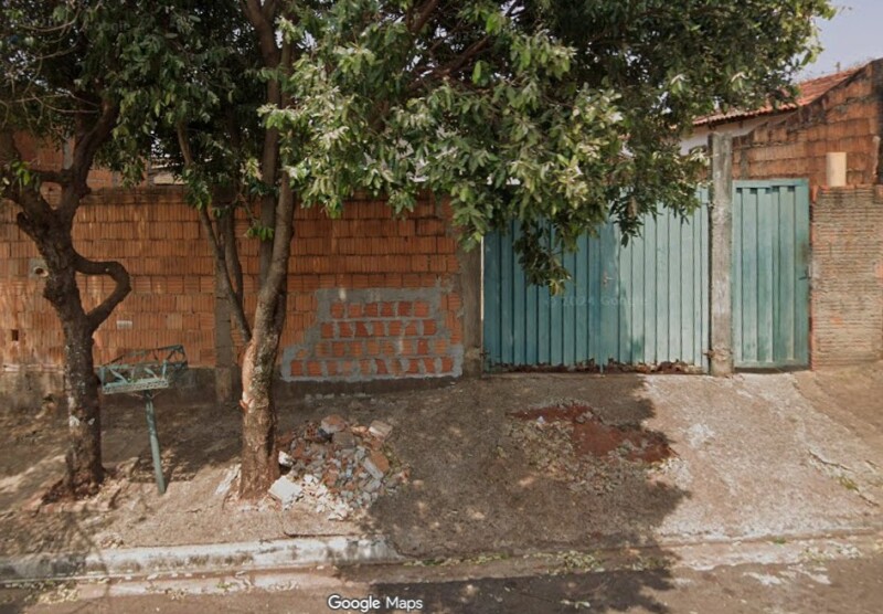 LOTE 001 CASA RESIDENCIAL - SEM OUTRAS PENHORAS - localizada na Rua Antonio Sinsic, 234 na cidade de — foto 3